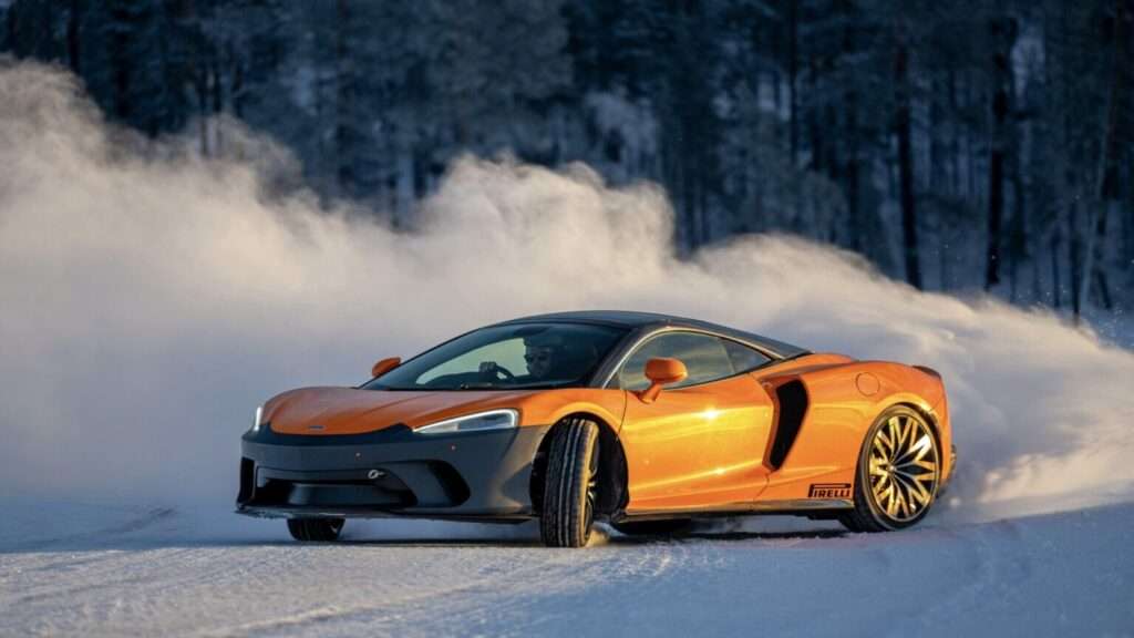 PURE McLAREN ARCTIC 2025