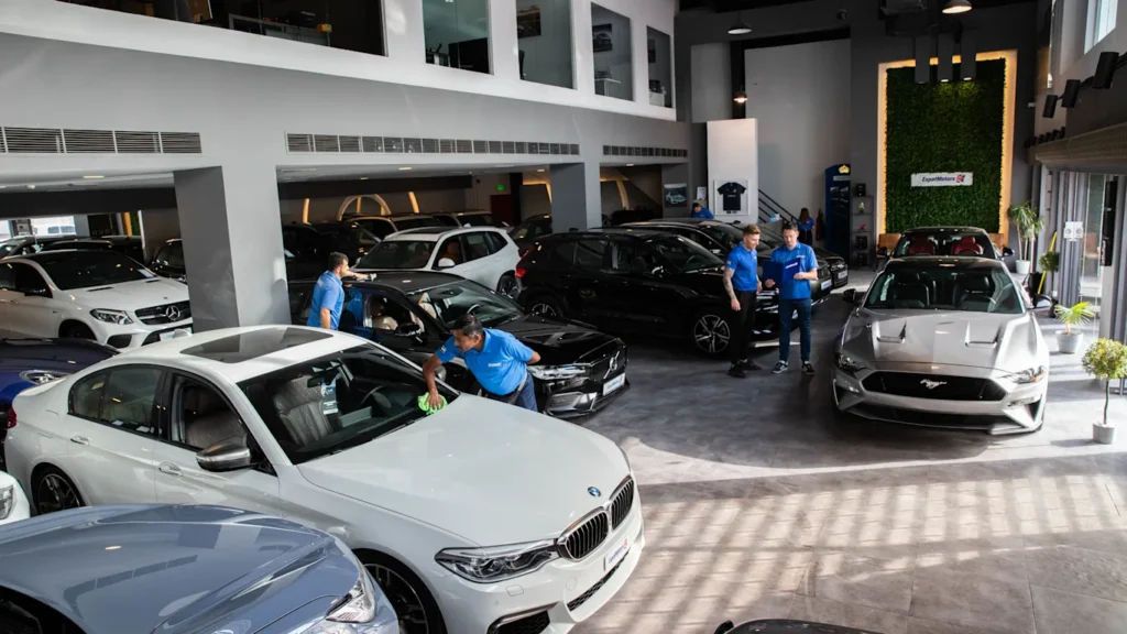 Expat Motors