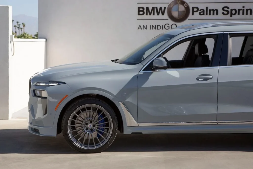2025 BMW ALPINA XB7
