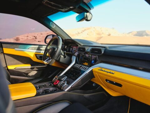lamborghini urus