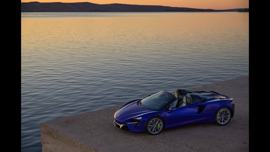 McLaren Artura Spider 2025