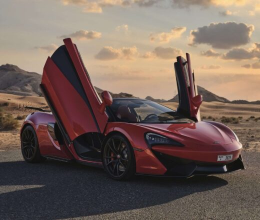 Rent Mclaren 570S in Dubai