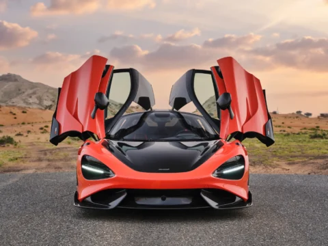 Rent McLaren 765LT Dubai