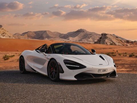 Rent McLaren 720s Spider White in Dubai