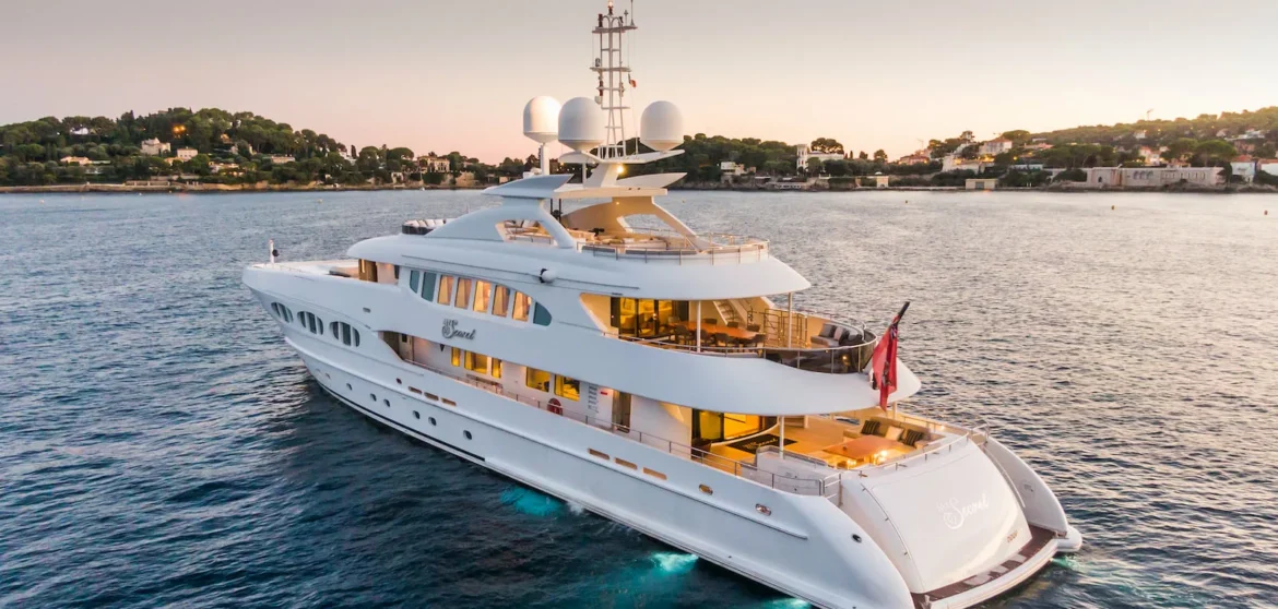 Private Yacht Charter Rental Dubai