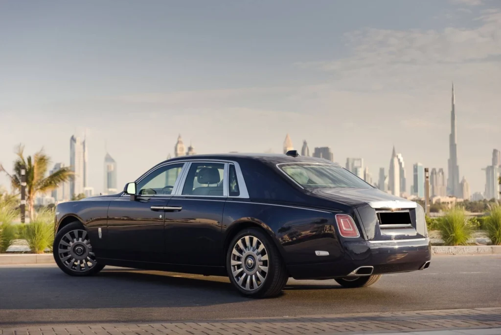 rolls royce phantom rent dubai