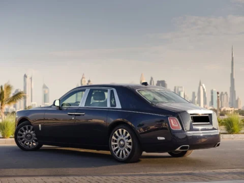 rolls royce phantom rent dubai