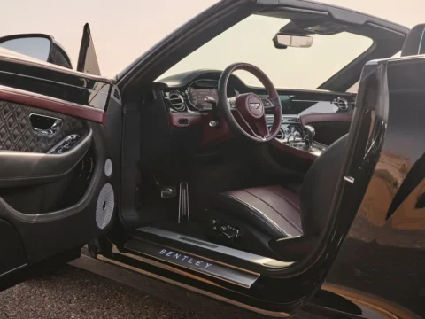 Bentley Continental GTC Black