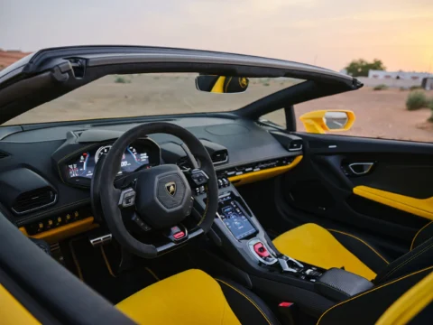 Lamborghini Huracan Evo Spyder Yellow