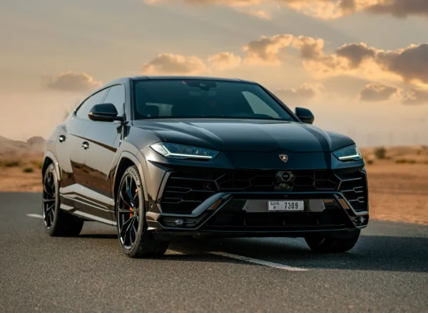 lamborghini urus black