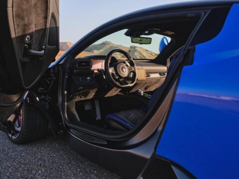 Maserati MC20 Blue