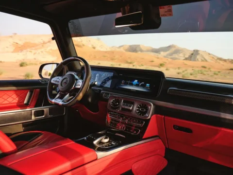Rent Mercedes Benz AMG G63 Black in Dubai
