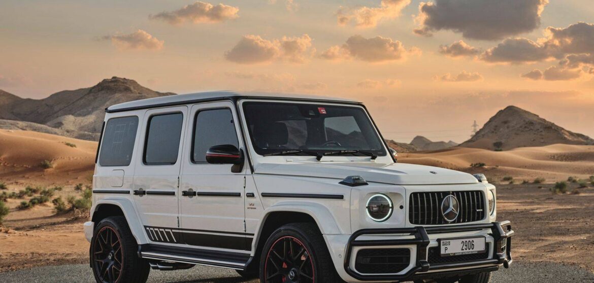 Rent Mercedes Benz AMG G63 White in Dubai