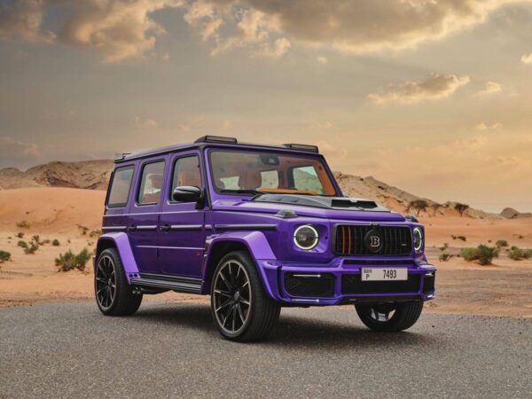 Rent Mercedes Brabus G63 700 Widestar in Dubai - driveuae.ae