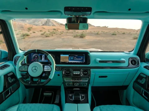 Rent Mercedes Brabus G63 800 Widestar in Dubai