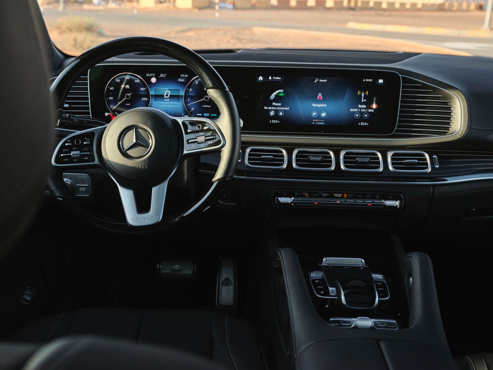 Rent Mercedes Benz GLS 600 Maybach in Dubai