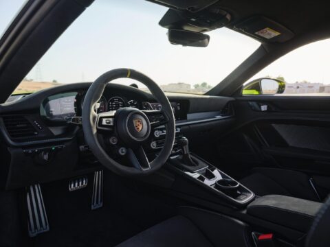 Rent Porsche 911 GT3 RS Green in Dubai