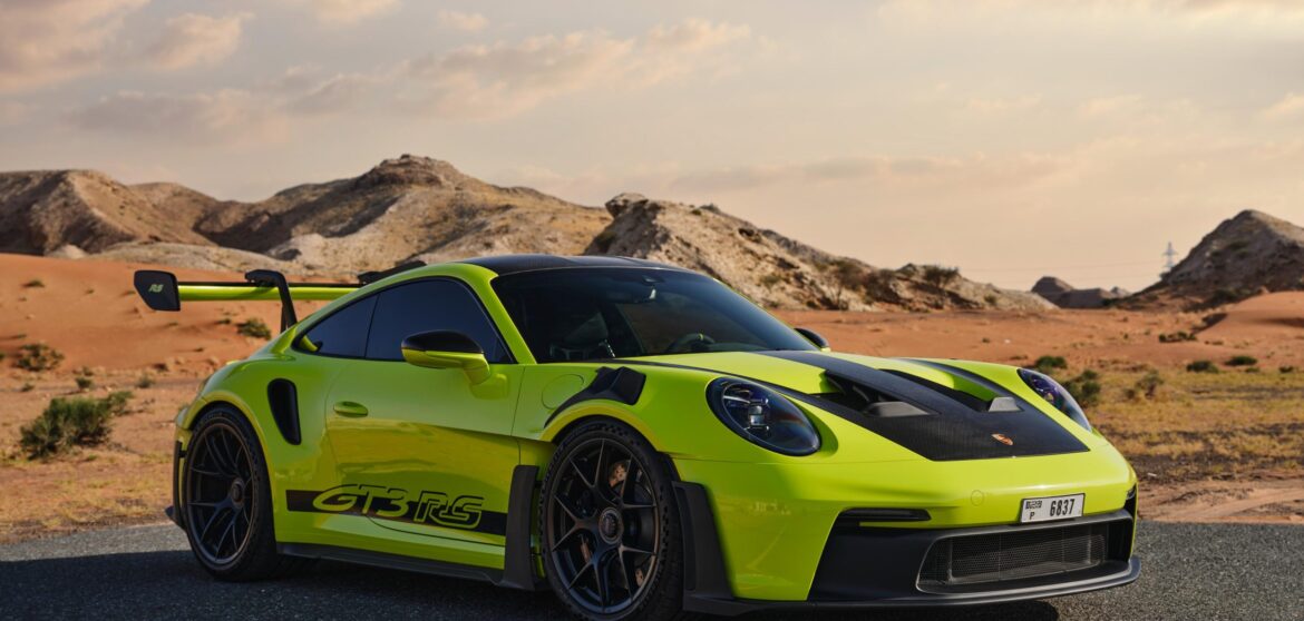 Rent Porsche 911 GT3 RS Green in Dubai