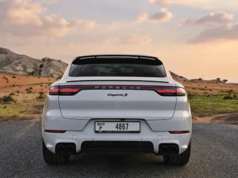 Rent Porsche Cayenne White in Dubai