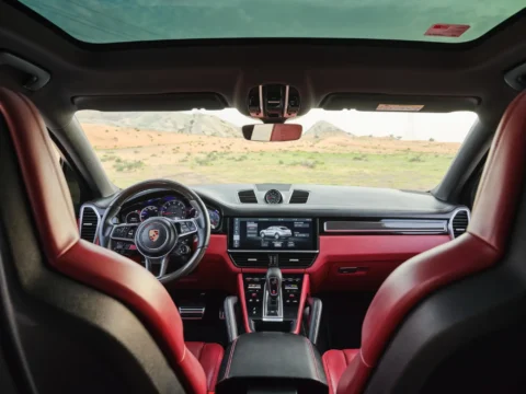 Rent Porsche Cayenne White in Dubai
