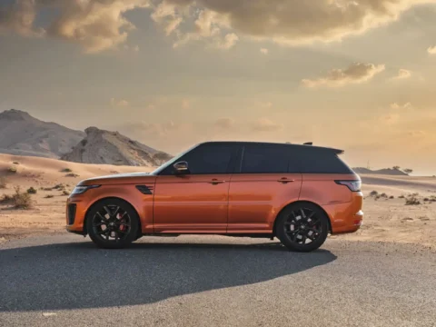 Range Rover SVR Orange