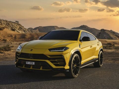 Lamborghini Urus Yellow