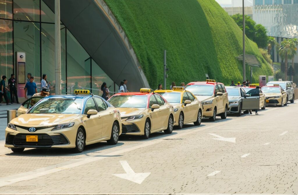 Dubai Taxi Roof Colours Really Mean