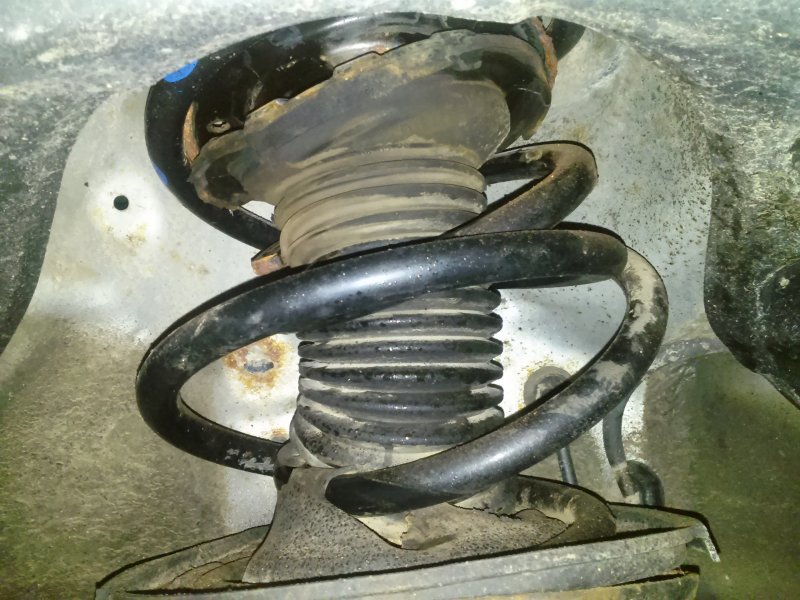 Broken Coil Spring Symptoms