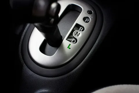 What Does the L Gear Do in a Car