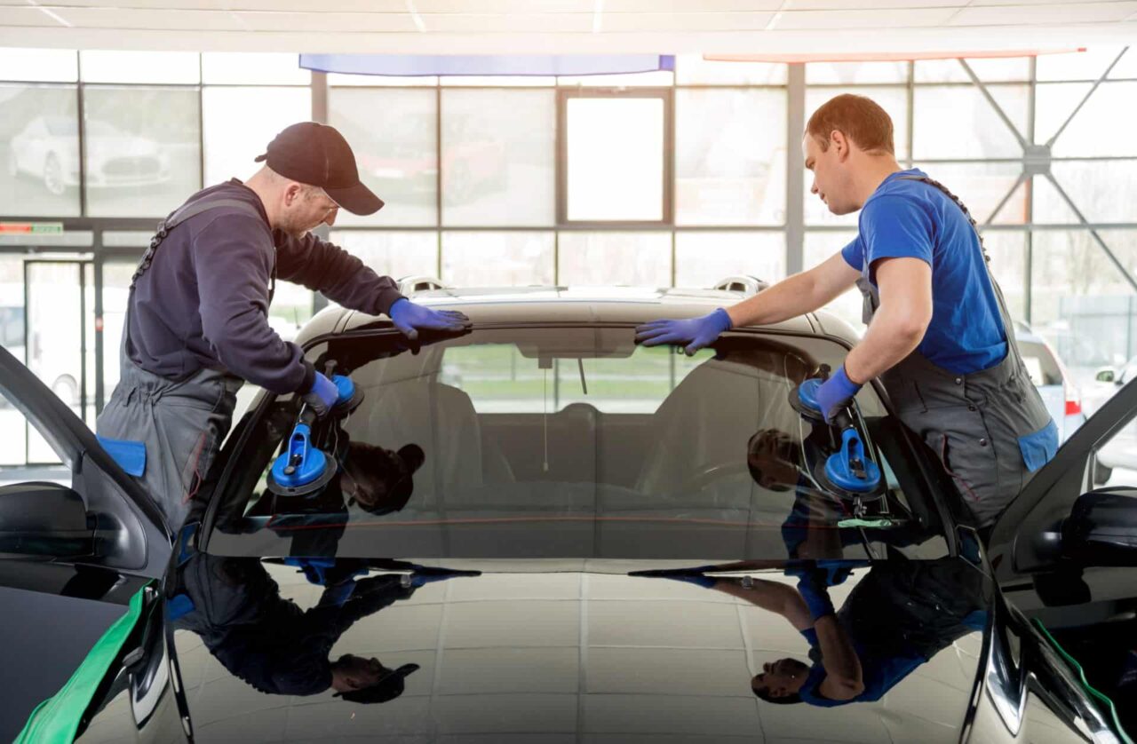 Windscreen Excess Why Timely Windscreen Replacement Is Crucial for Your Safety - driveuae.ae